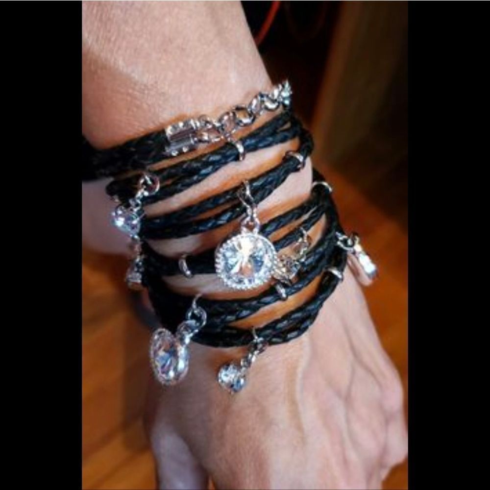 CORAVANA "DAYDREAM" BLACK LEATHER BRACELET W/ SILVER CRYSTAL CHARMS